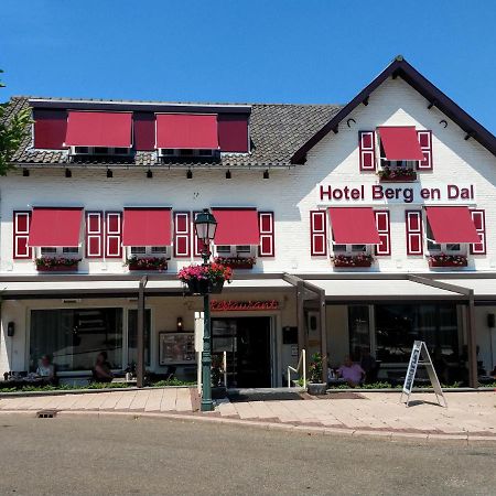 Hotel Berg En Dal Епен Екстериор снимка